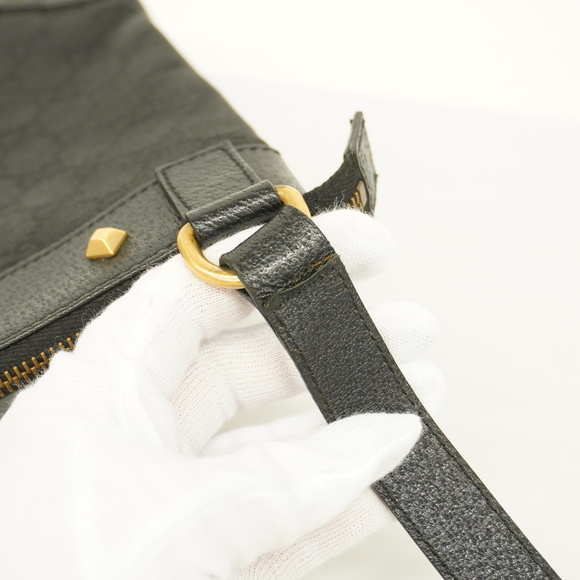 Gucci GG Canvas Shoulder Bag - Picture 7 of 11